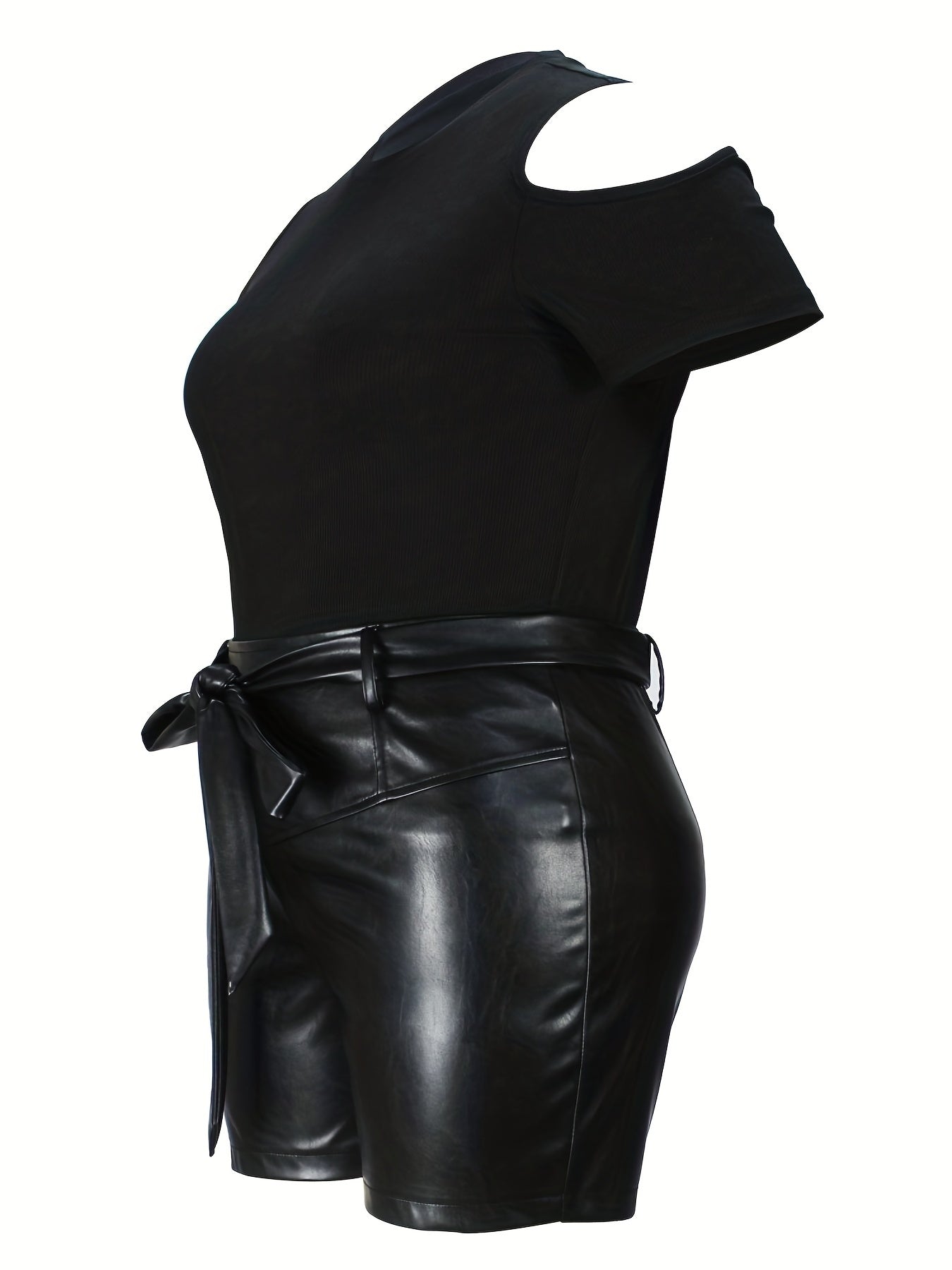 Solid Cold Shoulder Crop Top & Faux Leather Shorts Set