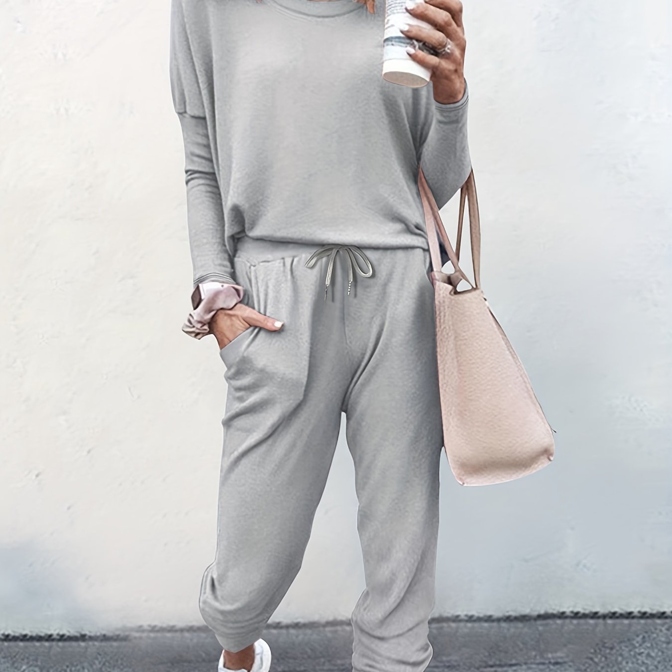 Basic Outfits Set Women's Plus Solid Tee & Joggers Sporty 2-Piece Set