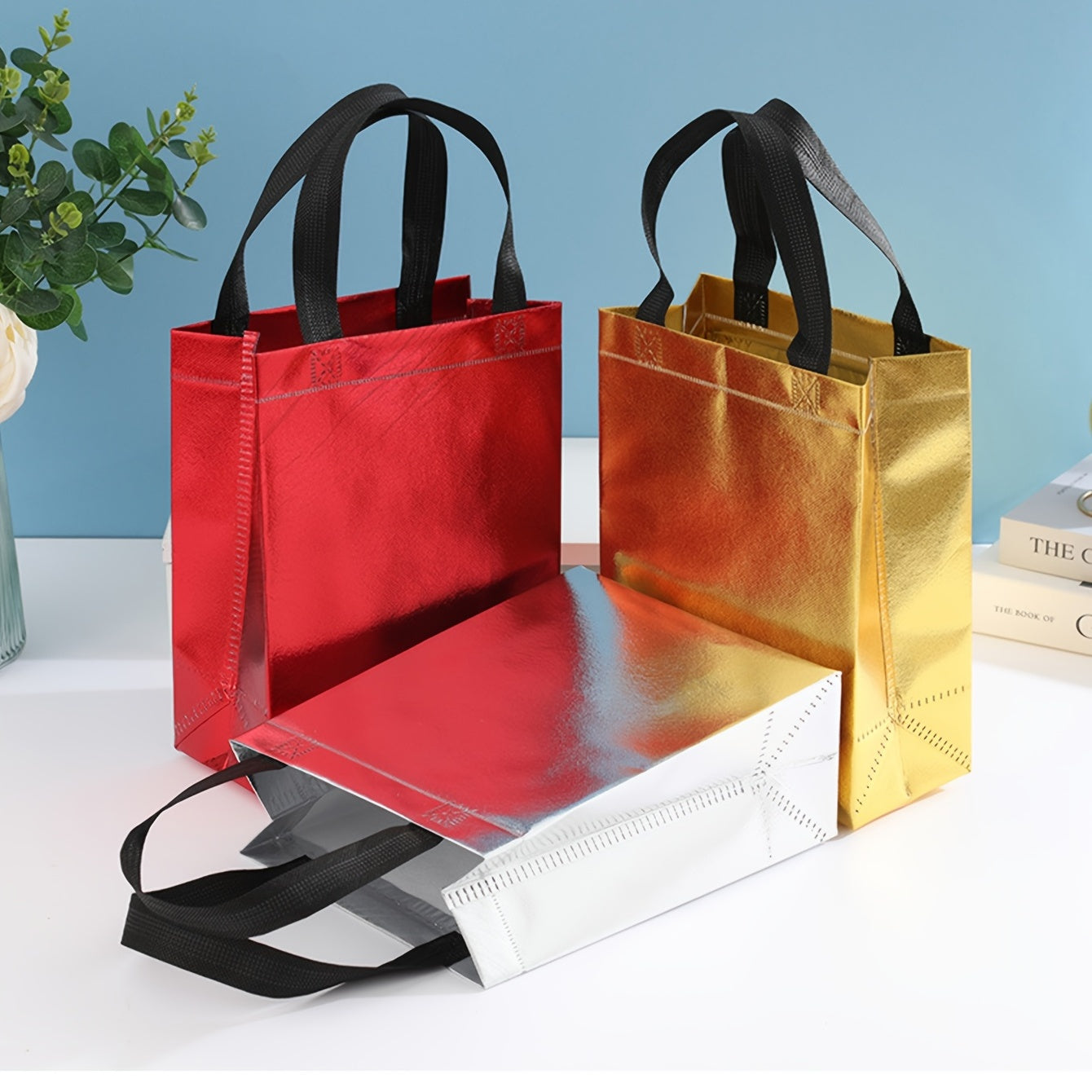 2pcs Medium to Large Reusable Gift Bags with Smooth Surface