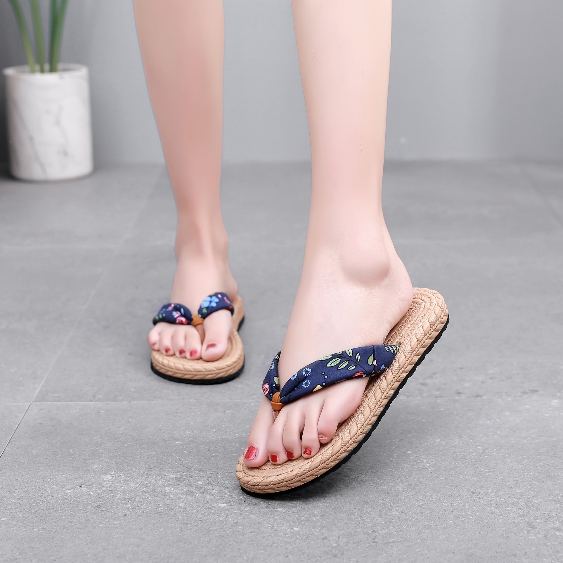 Flat Flip Flops Women's Slide Sandals