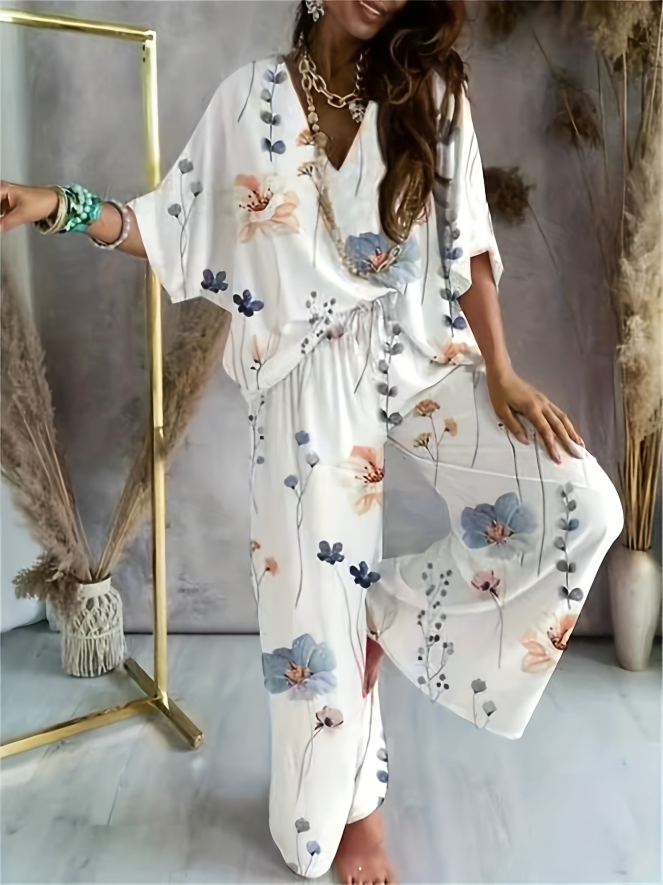 Floral Print Two piece Set V Neck Half Sleeve Tops & Wide Leg Pants