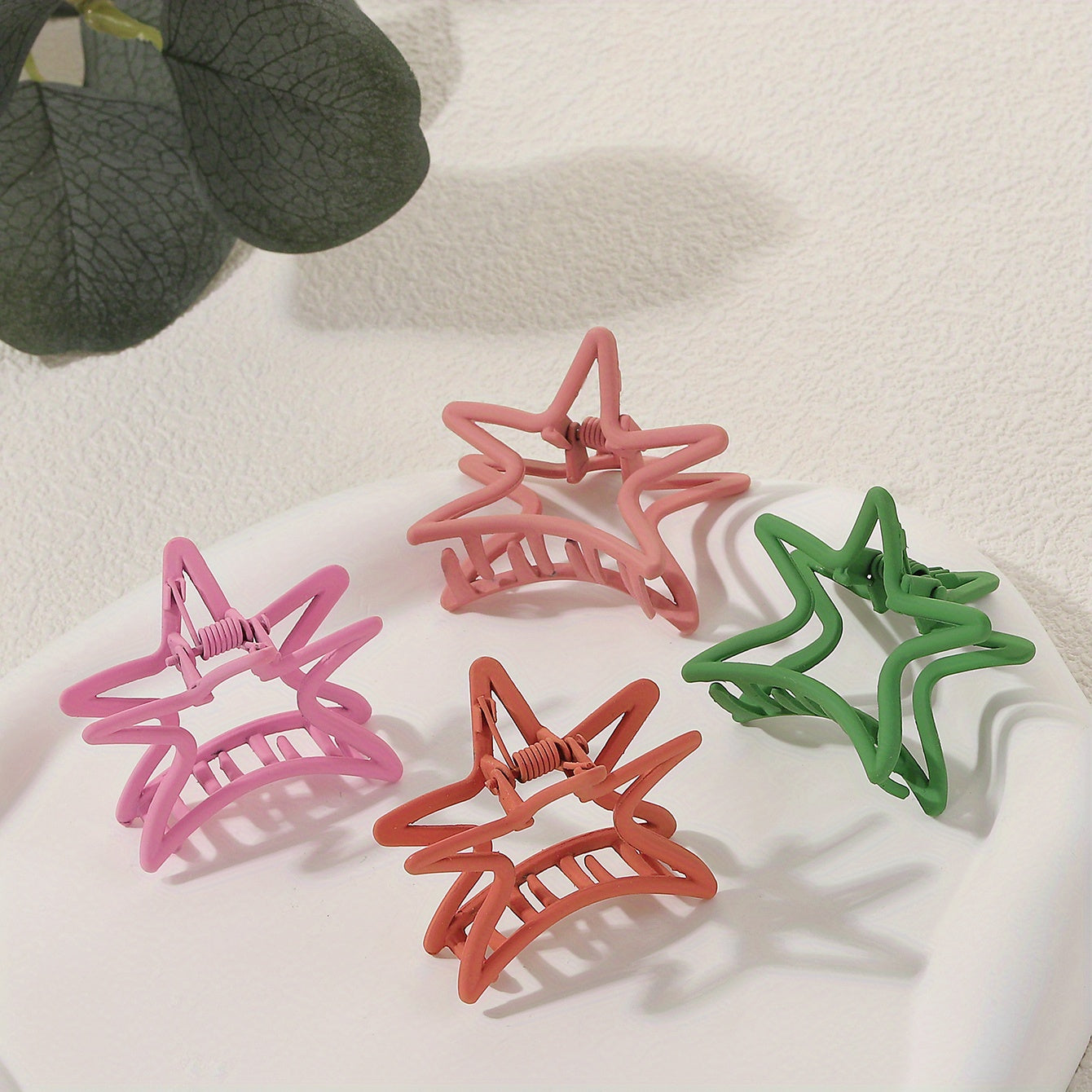 4pcs Preppy Style Star Hair Clip Hair Claw Accessories Sets For Girls
