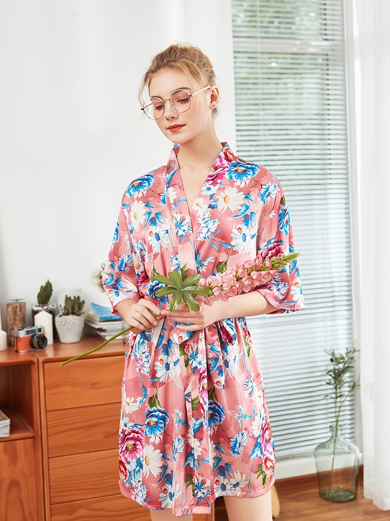 Floral Print Night Robe V Neck Half Sleeve House Robe Women's Sleepwear