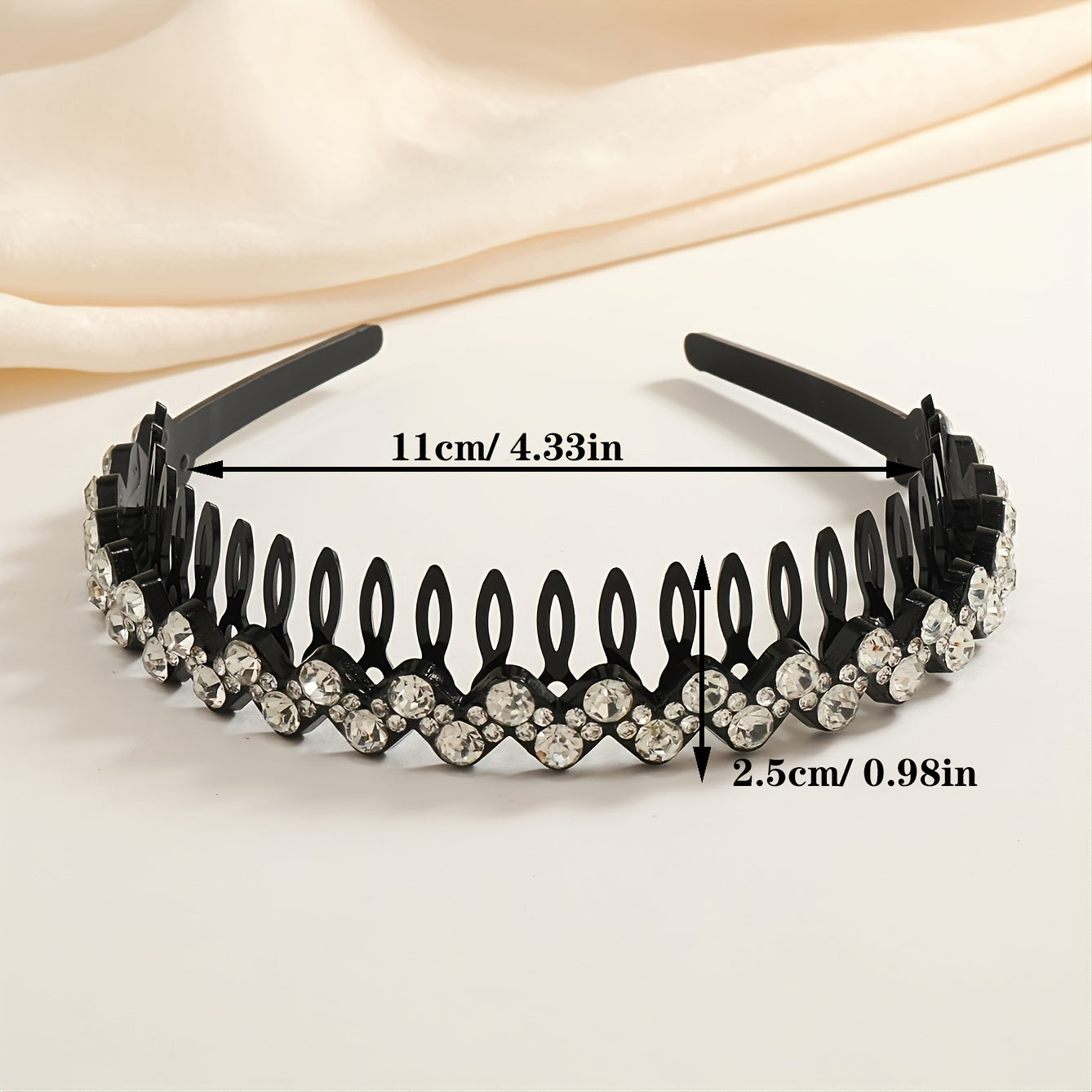 Wave Rhinestone And Crystal Teeth Comb Headband For Women