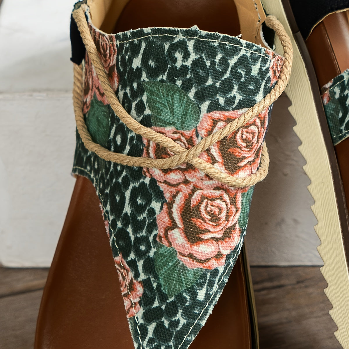 Rose & Leopard Print Thong Sandals Roman Style Beach Sandals
