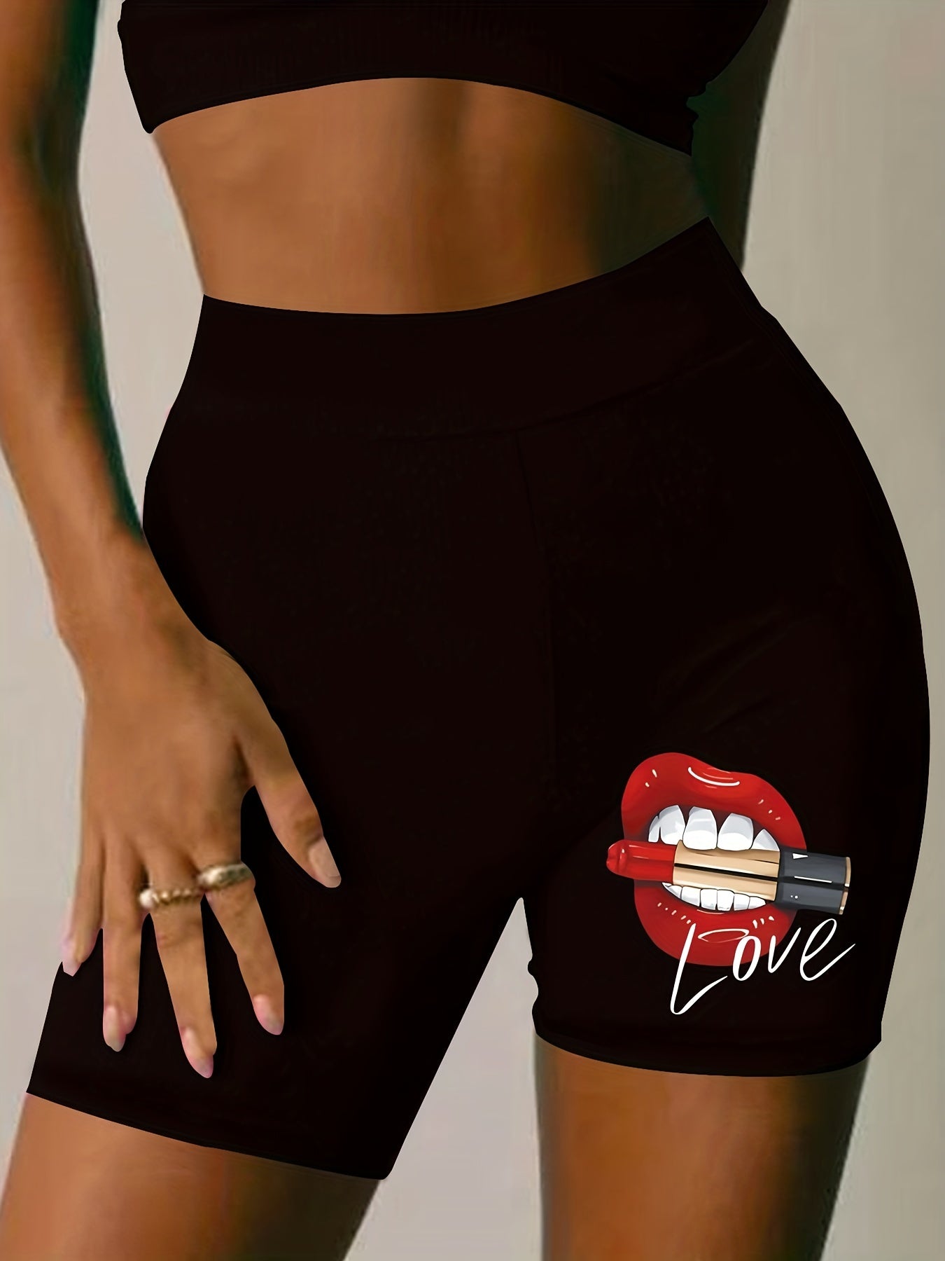 Women's Lipstick & Mouth Print High Rise Biker Shorts