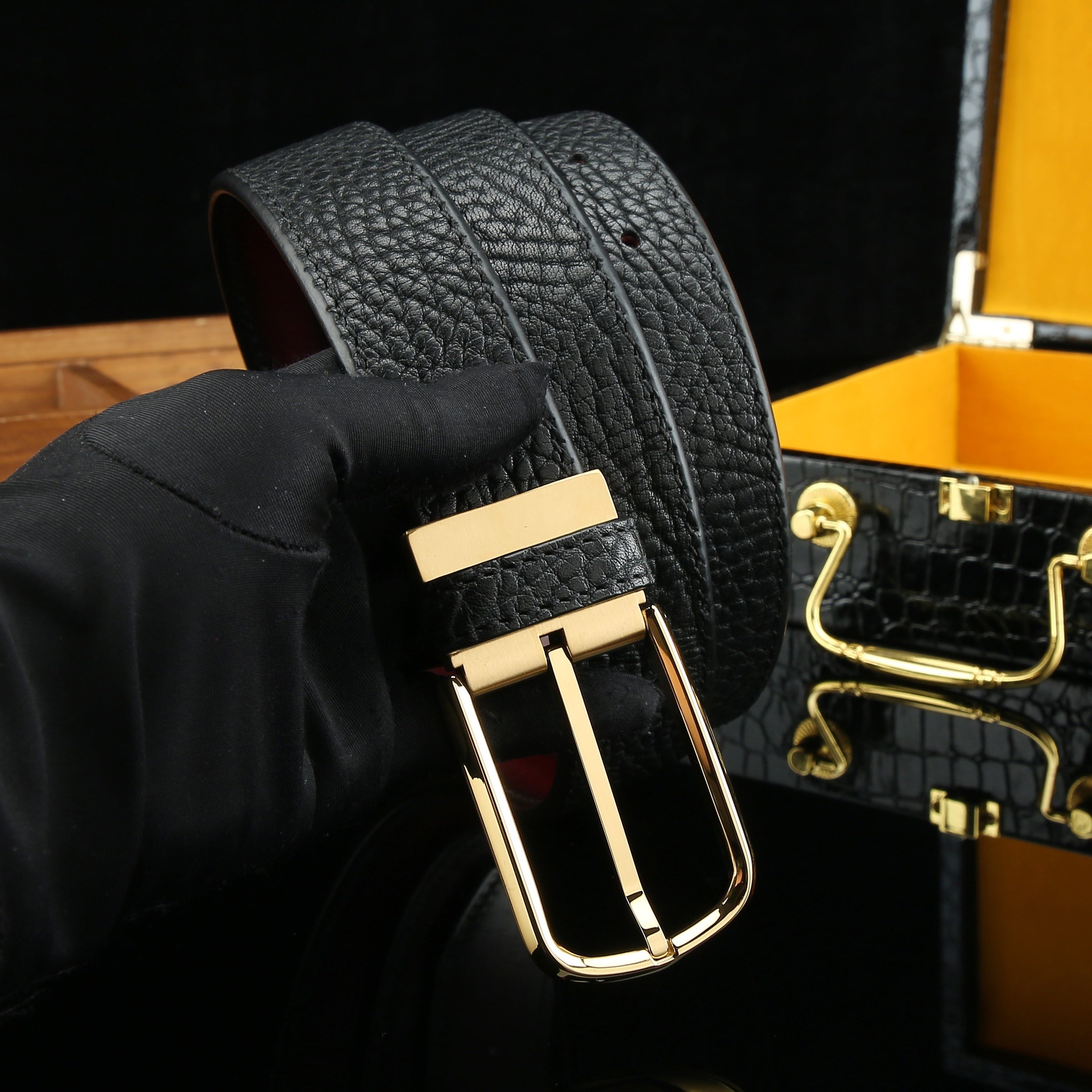 Men's Minimalism Hollow Auto Buckle Belt Stainless Steel Top Layer Cowhide