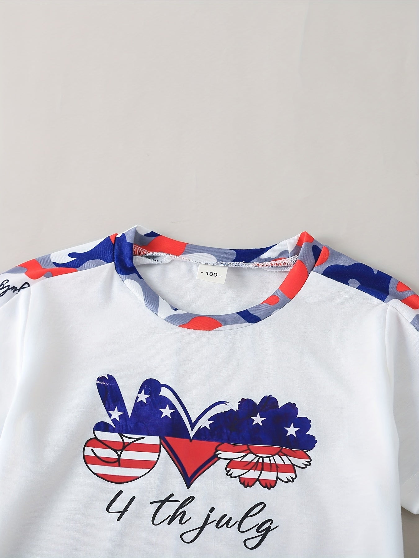 Boys Camo Cartoon Graphic T-shirt & Shorts Set