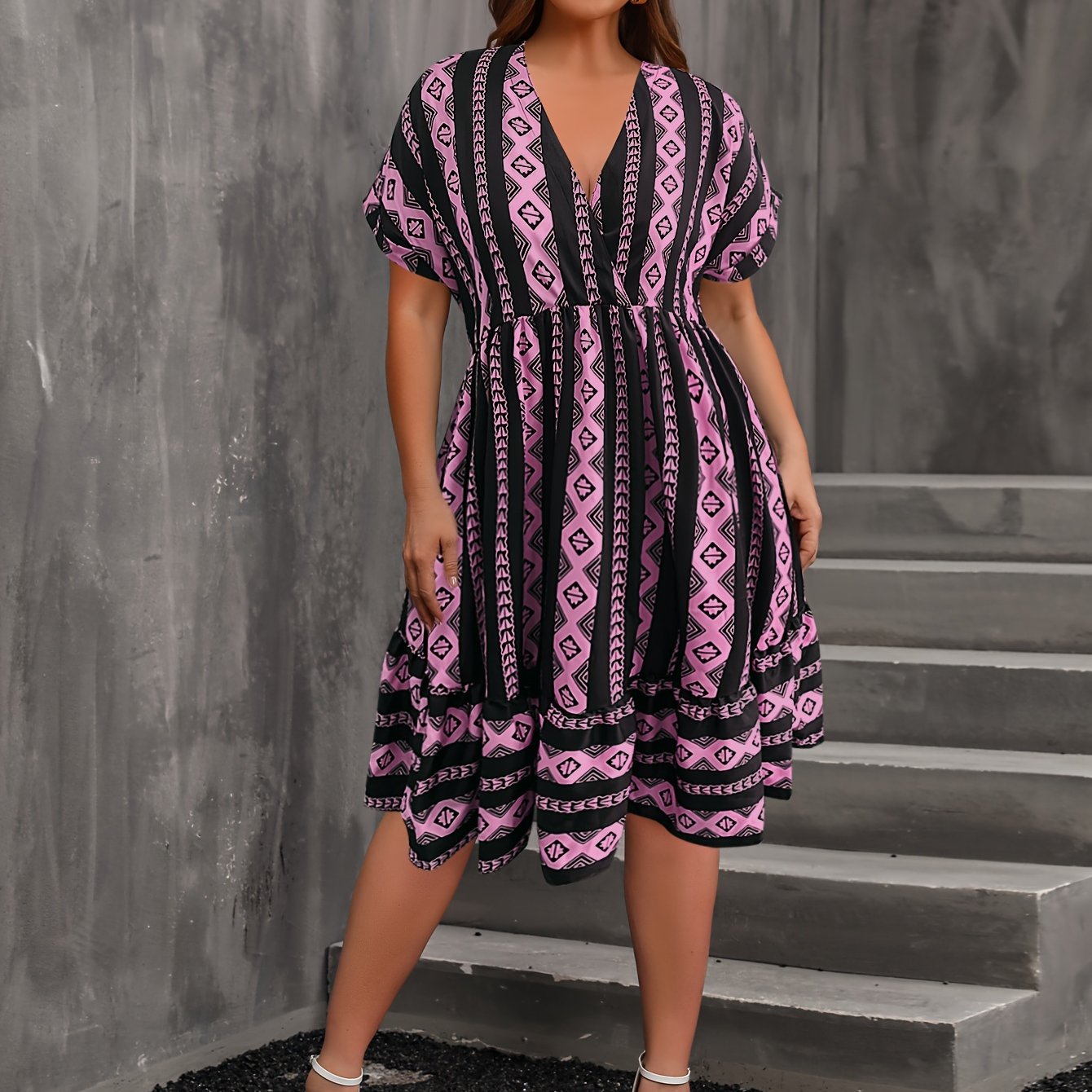 Colorblock Argyle Print Batwing Sleeve V Neck Mini Dress
