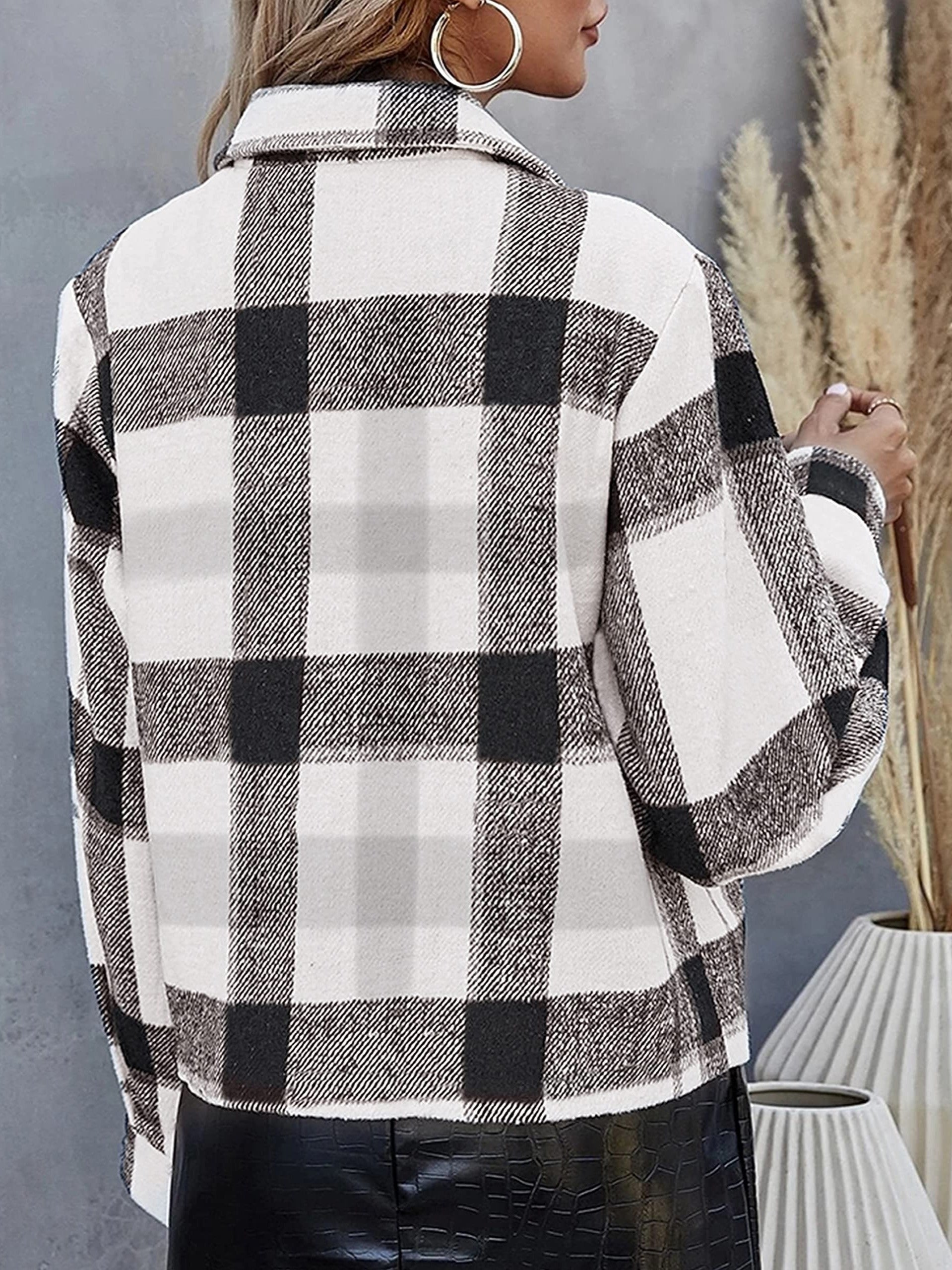 Plaid Trucker Jacket with Flap Pockets for Women