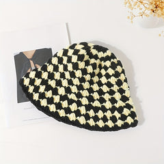 Vintage Checkerboard Bucket Hat Classic & Beige Crochet Cloche Hat
