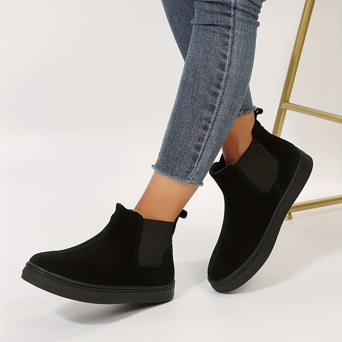 Women's Plush Lined Snow Boots Slip On Comfort Ankle Boots