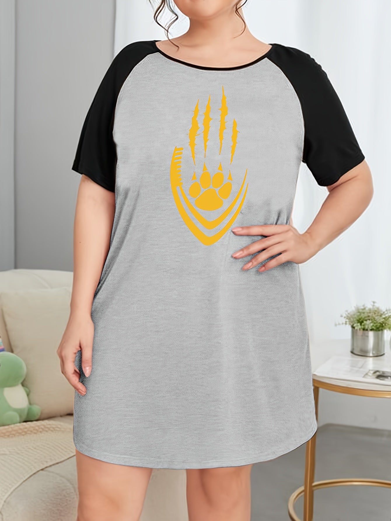 Plus Bear Paw & Football Print Raglan Sleeve Round Neck Tee Sleep Dress
