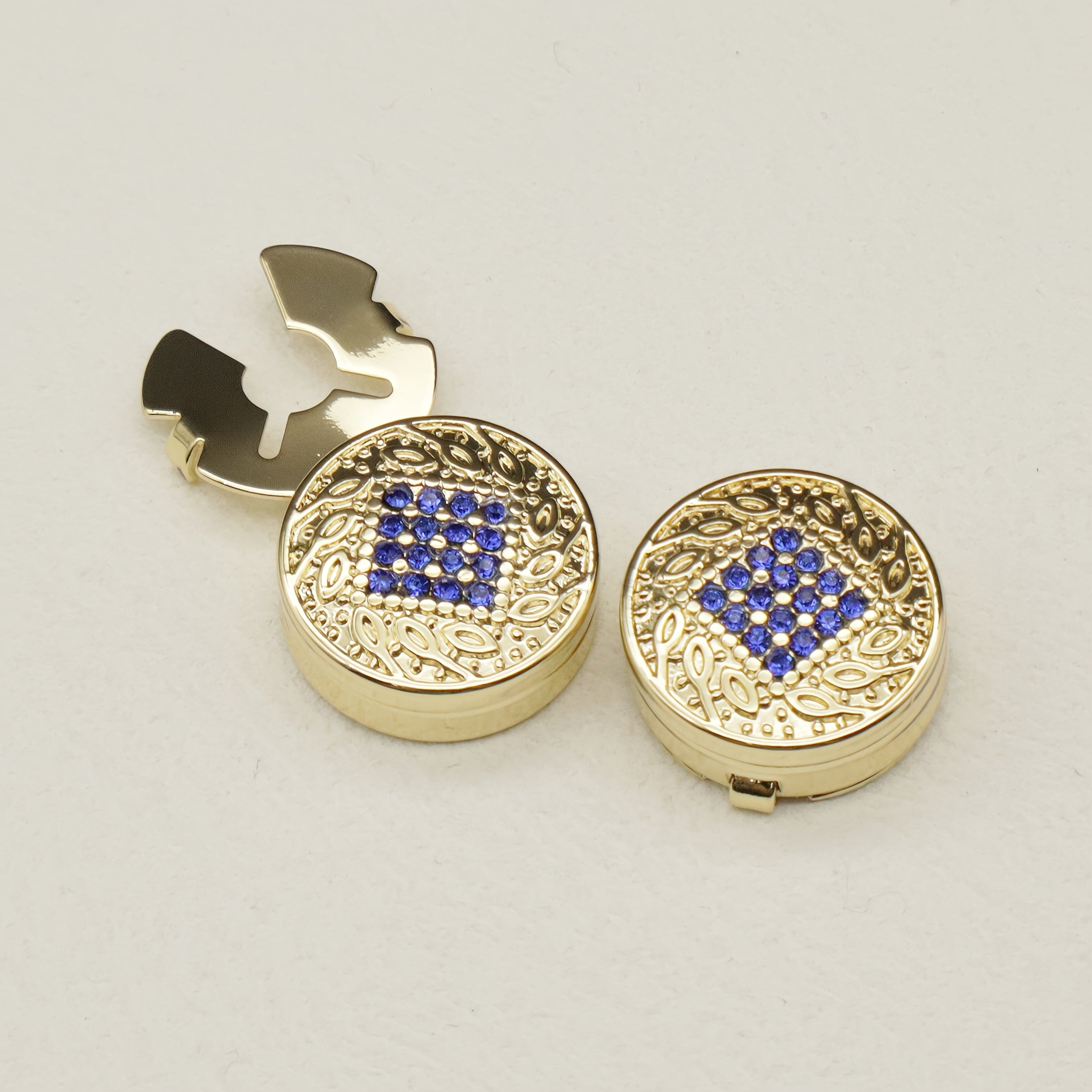 2pcs Rhinestone Button Covers Men Women Fashion Accessory Hidden Buttons