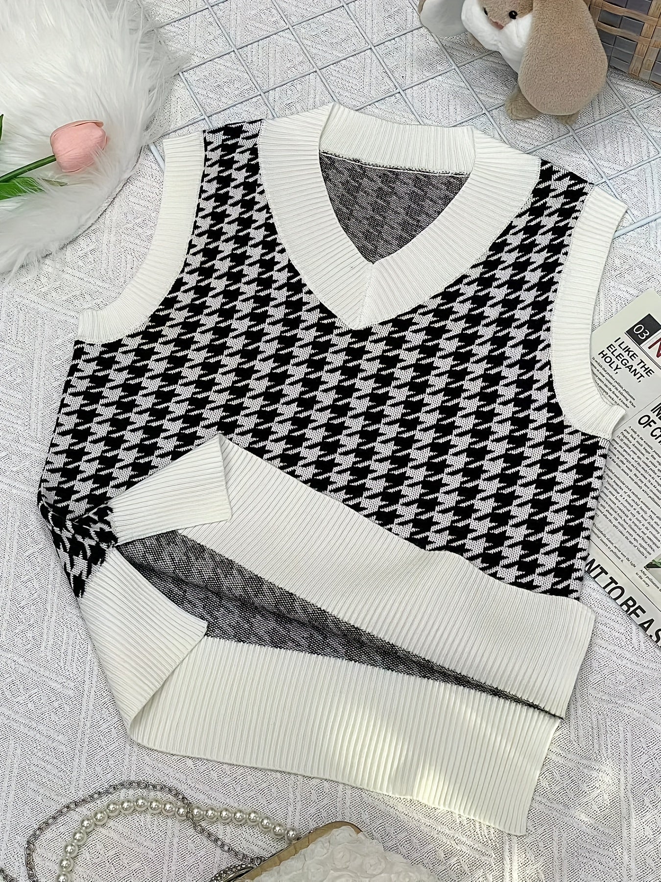 Girls Houndstooth V Neck Knitted Sweater Vest