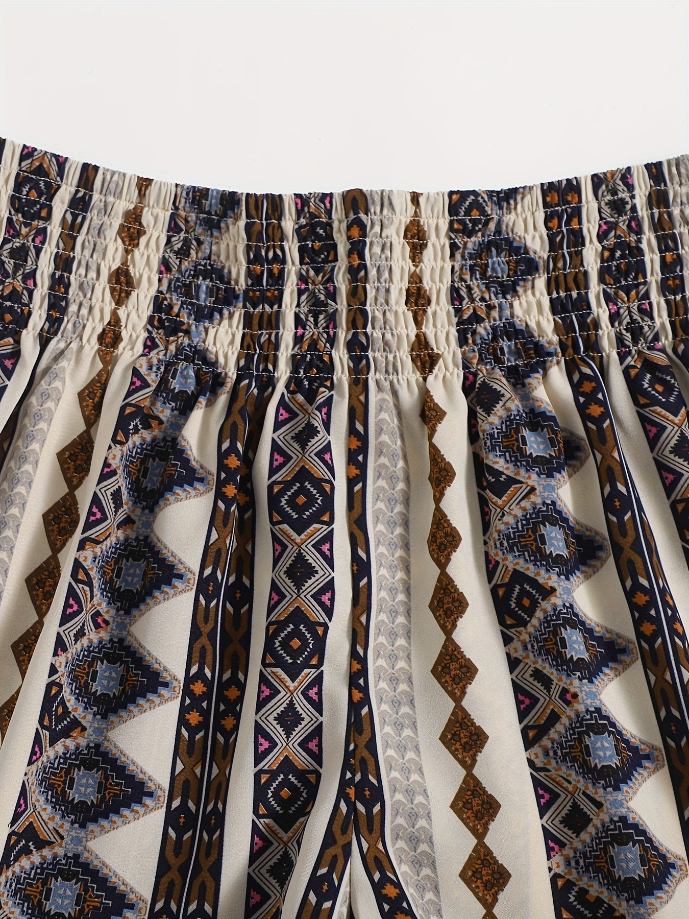 Graphic Print Smocked Waist Shorts for Women