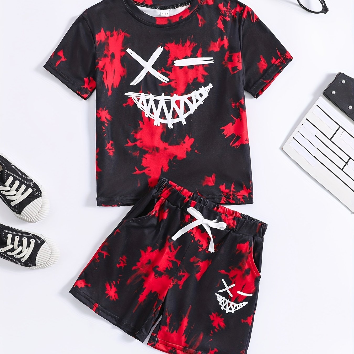 Boys Face Graphic Outfit Round Neck T shirt & Shorts For Summer Kids Clothes