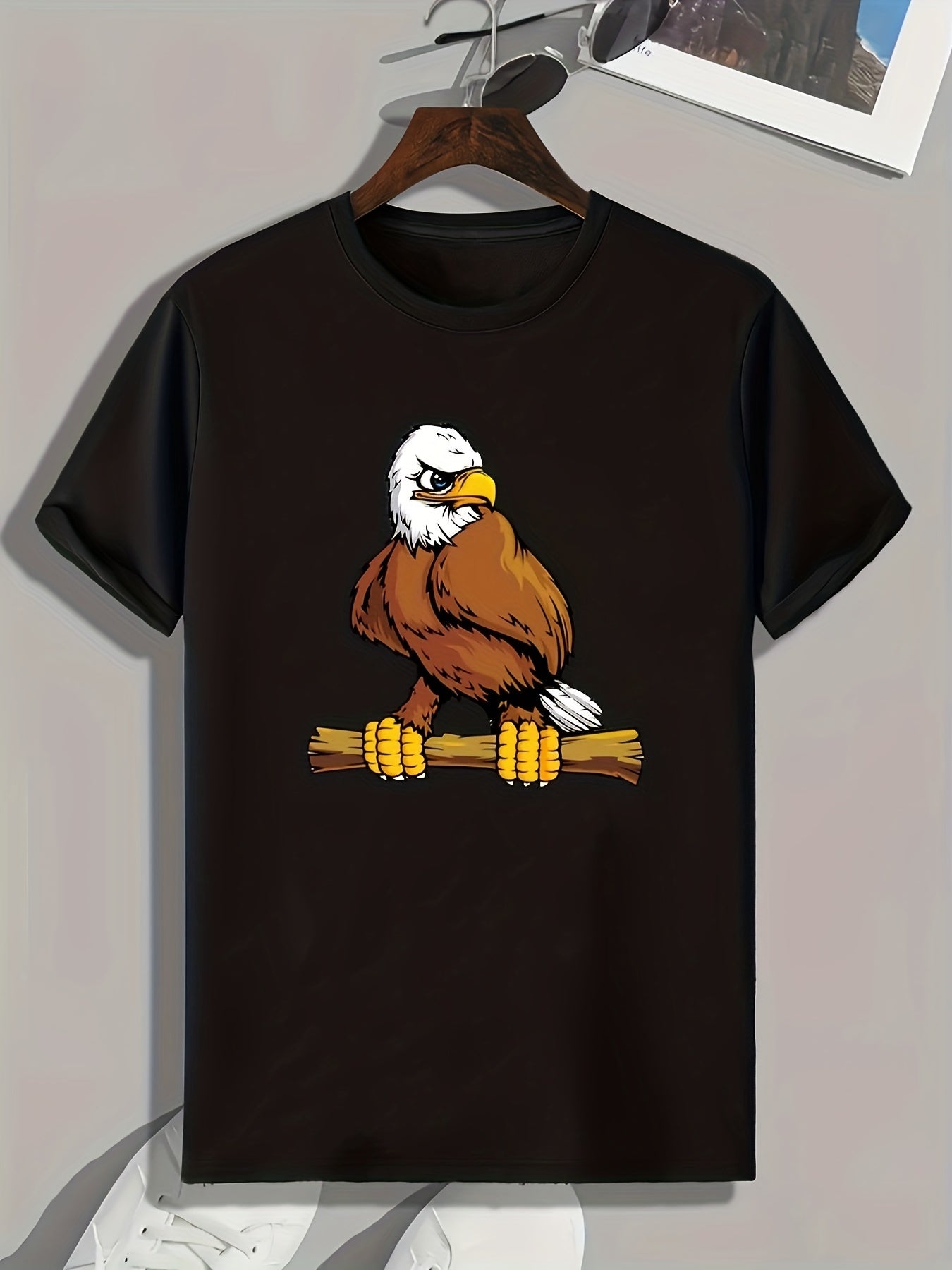 Eagle Pattern Print Men's Sports T-shirt for Fitness Activities