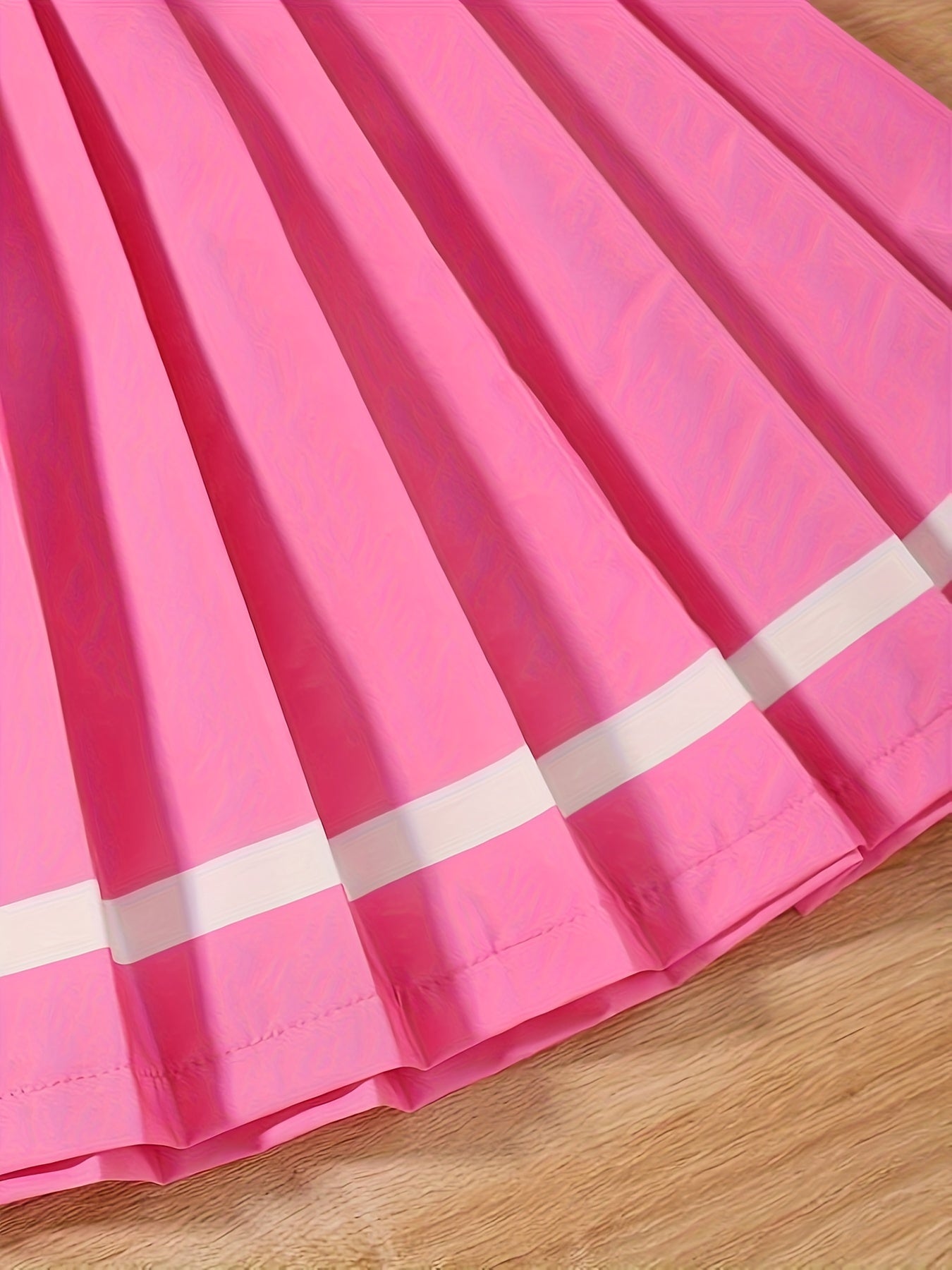 2pcs Girls Splicing CALIFORNIA Print Sleeveless Top Pleated Skirt Set