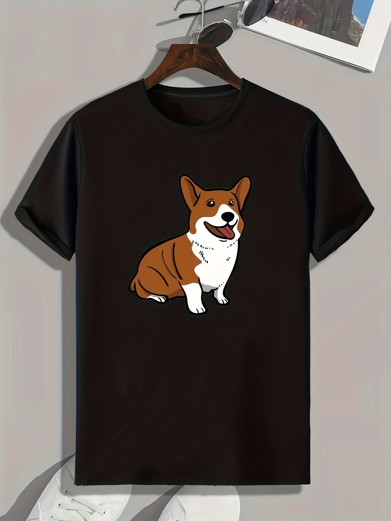 Corgi Print Men's Sports T-Shirt for Fitness, Summer Outdoor Wear - Gift for Men