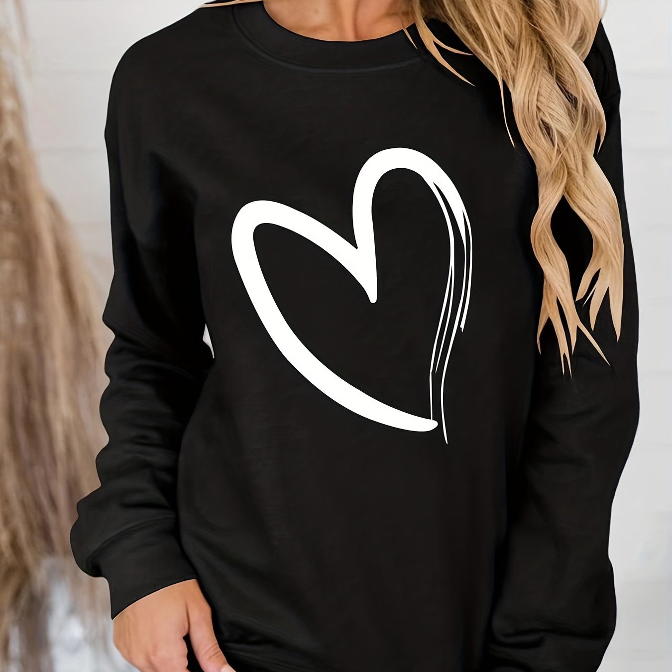 Heart Print Sweatshirt Crew Neck Long Sleeve Casual Top