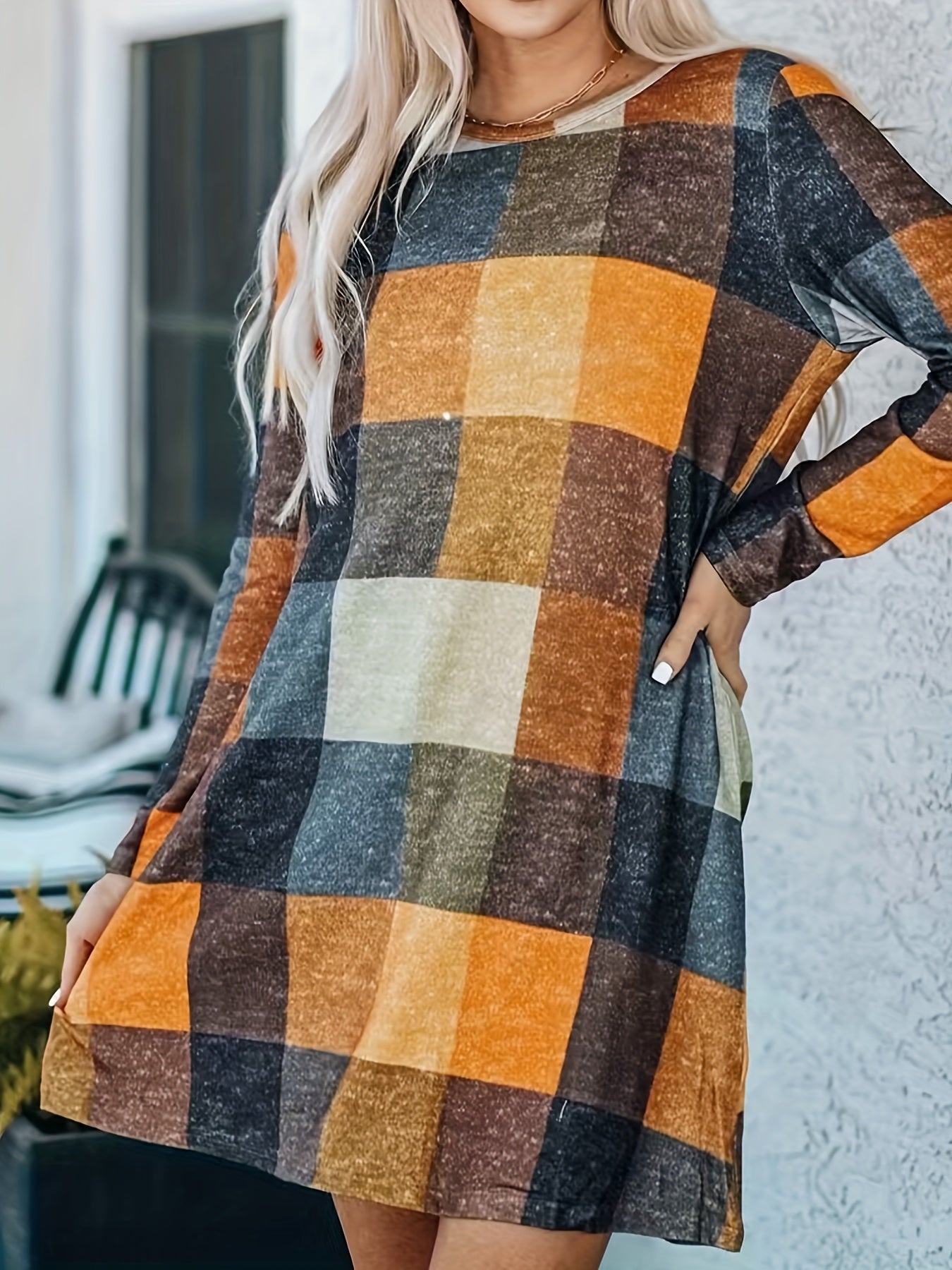 Women's Plus Plaid Print Long Sleeve Round Neck Mini Dress