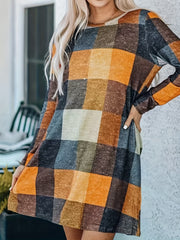 Women's Plus Plaid Print Long Sleeve Round Neck Mini Dress