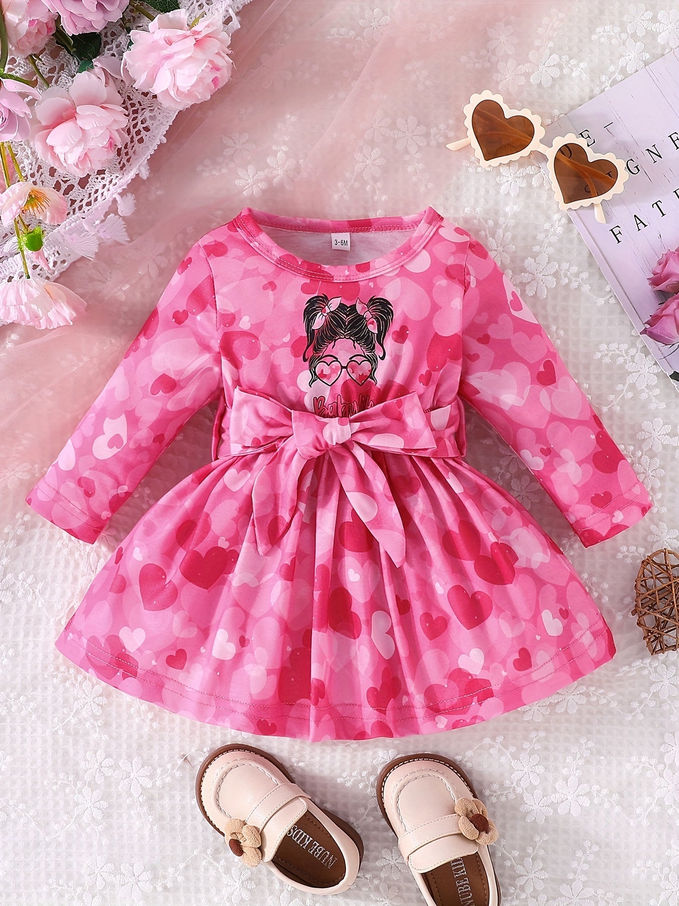 Baby Girls Cartoon Heart Print Long Sleeve Pleated Dress For Spring And Autumn