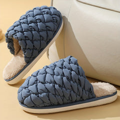 Men's Winter Indoor Cozy Slippers with Fuzzy Lining