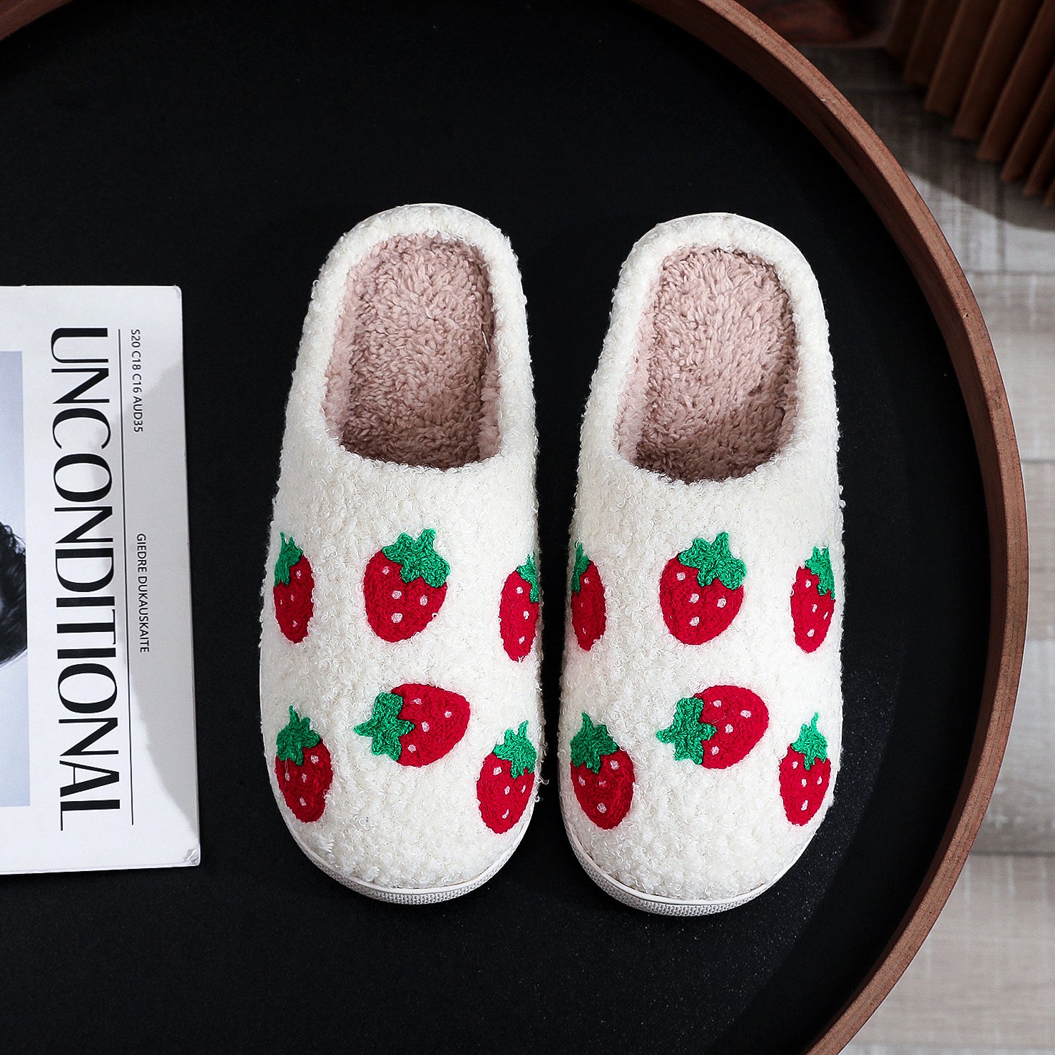 Cartoon Print Plush Slippers - Comfortable Indoor Home Slippers