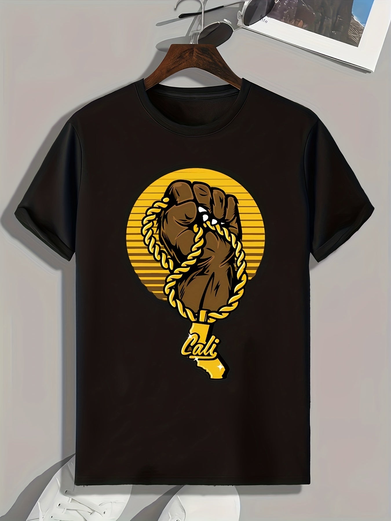 Fist Print Men's Graphic T-shirt for Summer