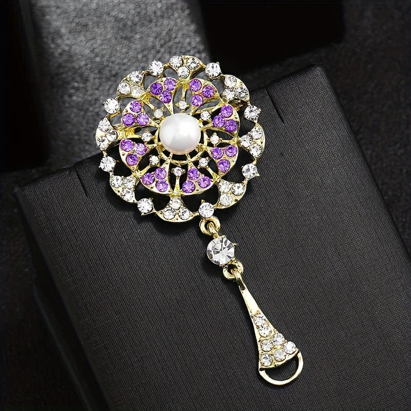 Vintage Style Pearl Brooch Flower Shape Pin For Ladies