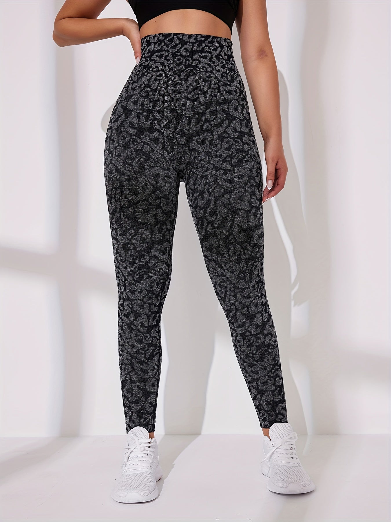 Leopard Print Seamless Yoga Pants Slim Fit High Stretch Butt Lifting