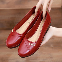 Women's Waterproof Flat Shoes Outdoor & Non Slip Footwear