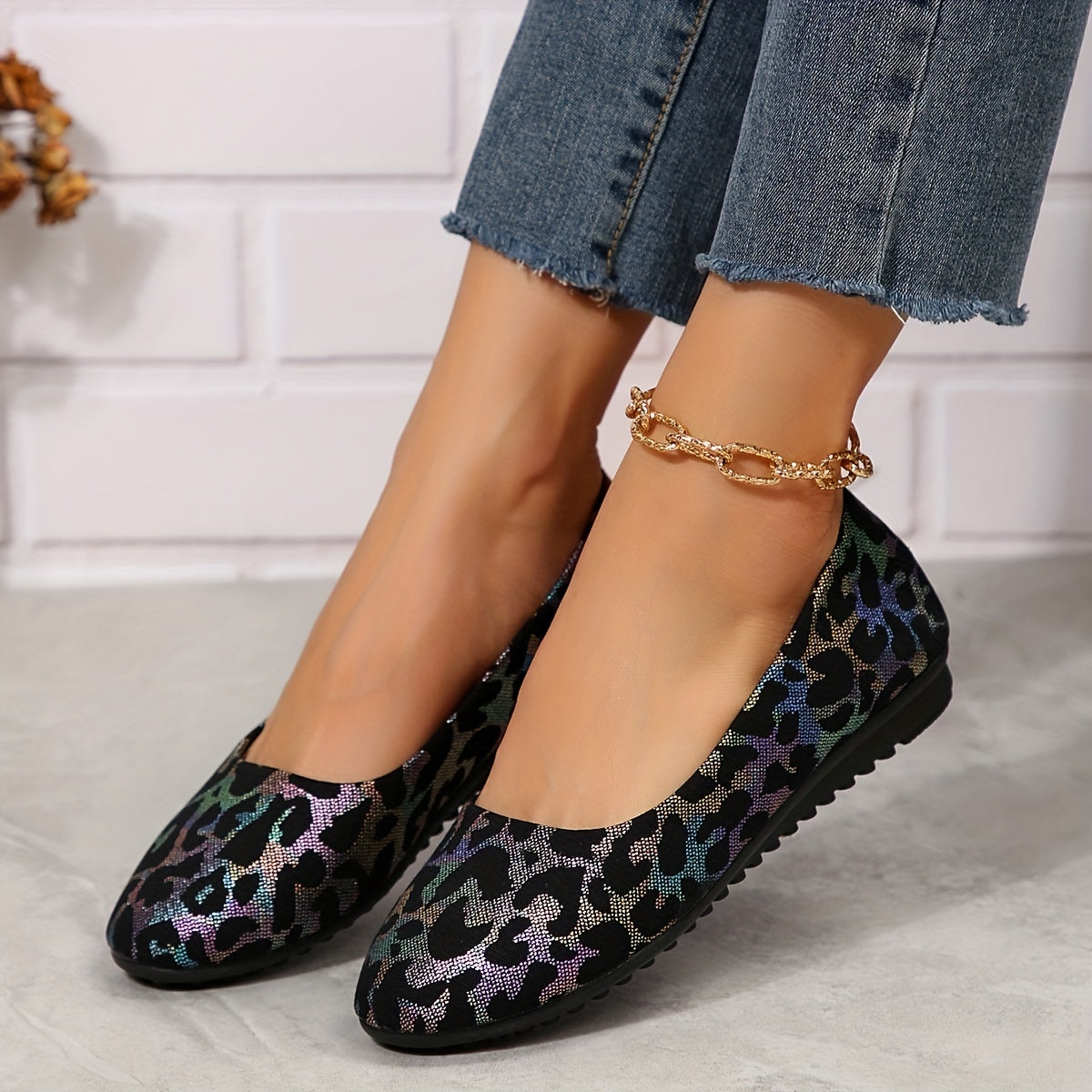 Leopard Print Flat Shoes Lightweight Closed Toe Work Shoes