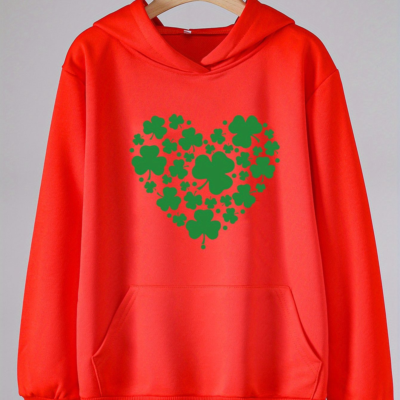 Clover Heart Graphic Hoodie For Girls Spring Fall Sports Gift