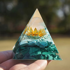 Natural Crystal Pyramid Healing Reiki Chakra Meditation Stone