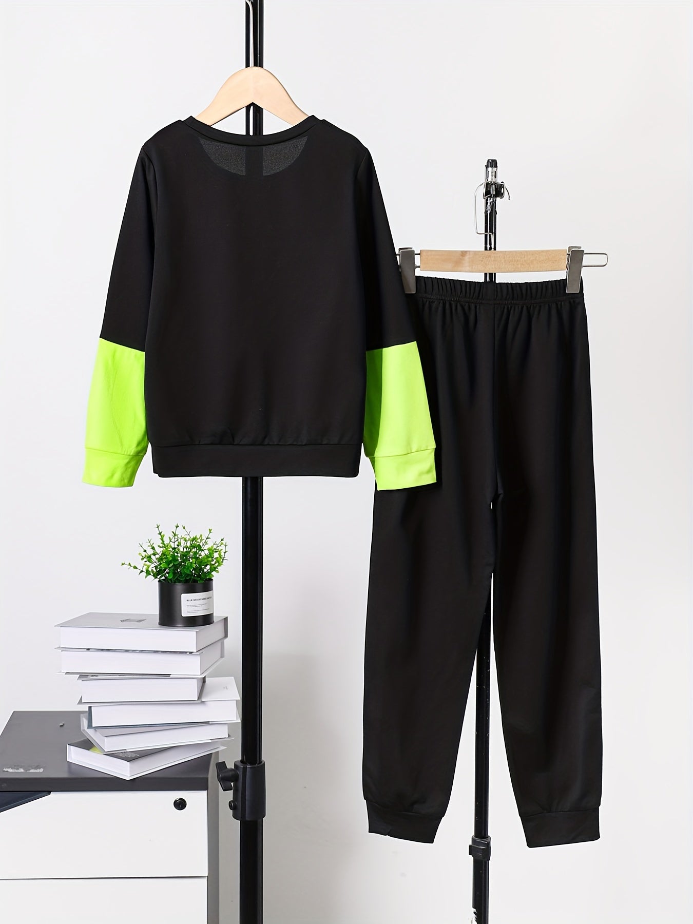 Boy's Clash 2pcs Sweatshirt & Sweatpants Set LIKE A KING Print Long Sleeve Top