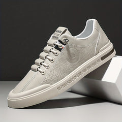 Men's Leather Skate Shoes Good Traction Lace up Sneakers