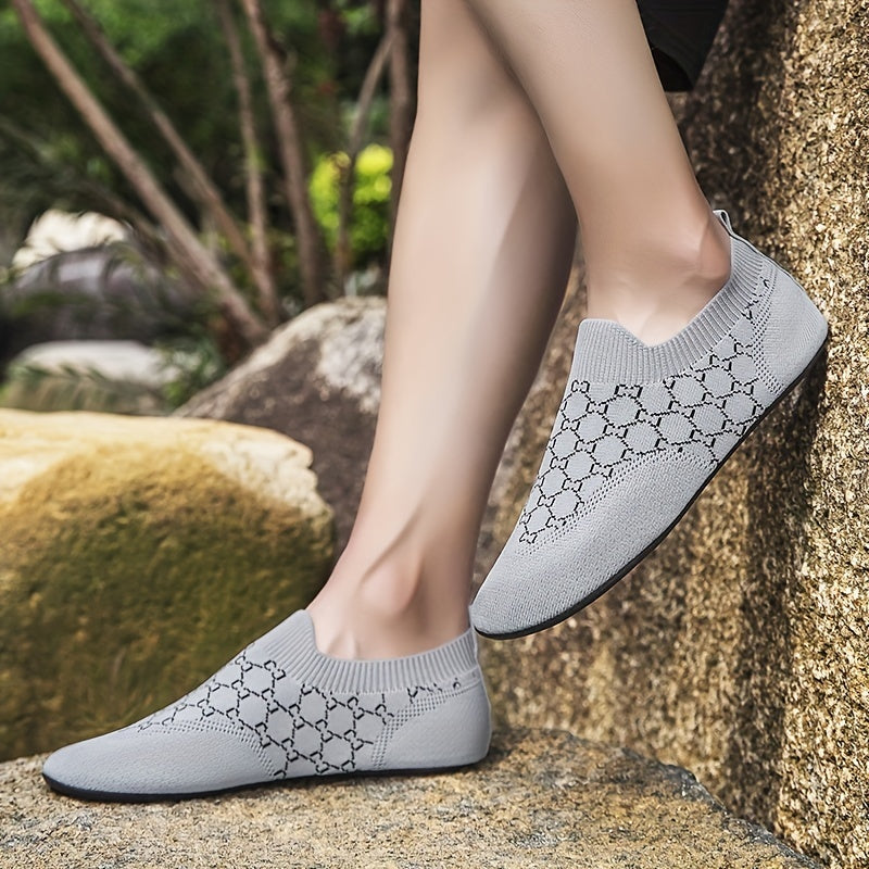 Unisex Lightweight Water Shoes Sock Shoes For Walking