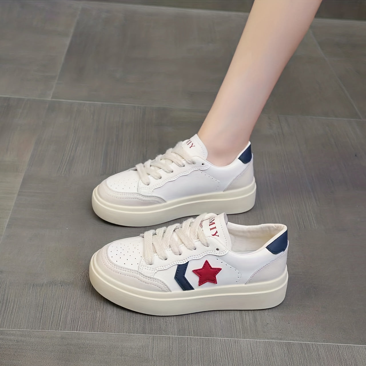 Women's Star Pattern Skate Shoes Thick Bottom Sport Shoes