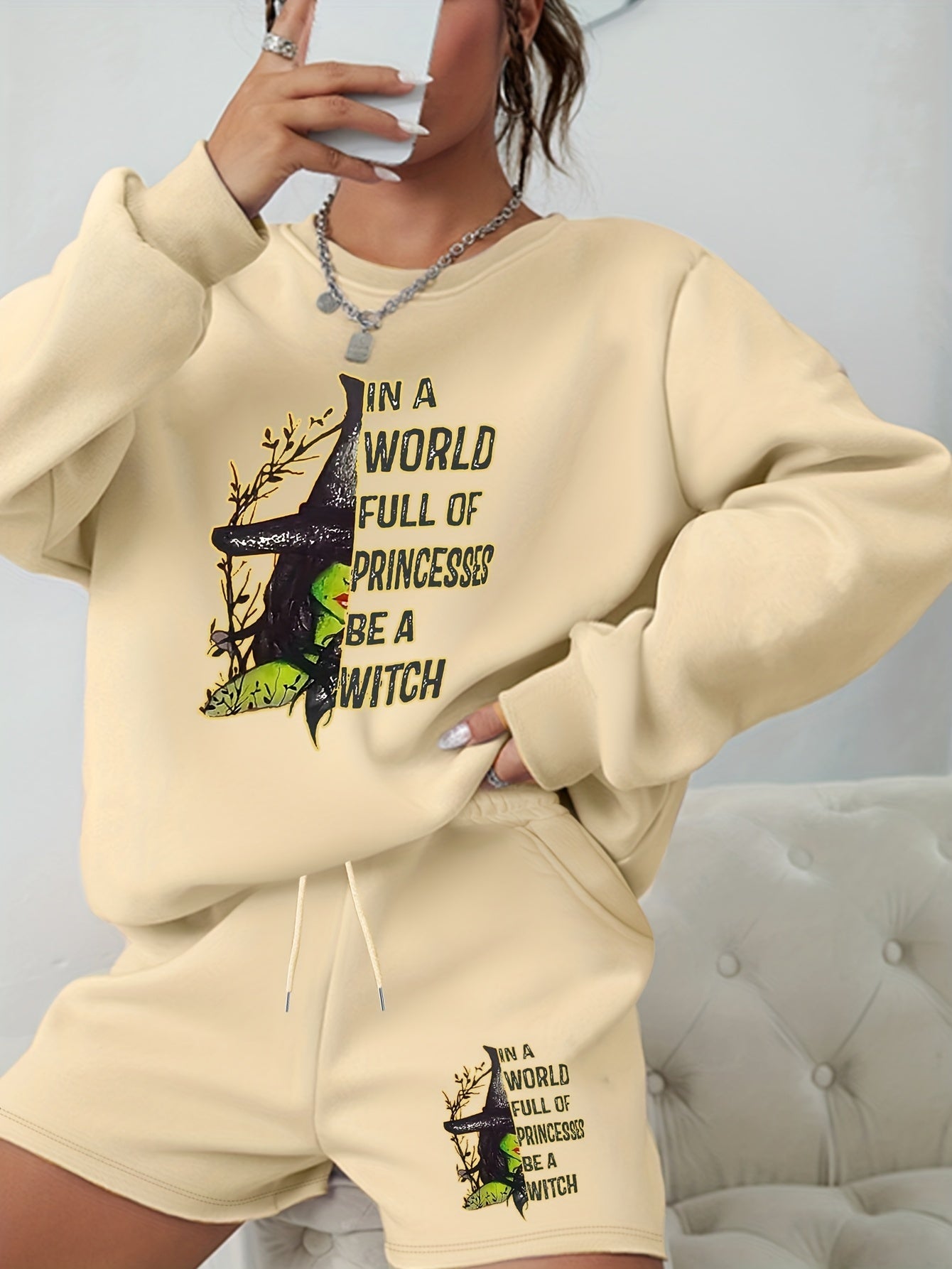 Women's Plus Graphic Print Sweatshirt & Shorts 2pcs Set Outfits