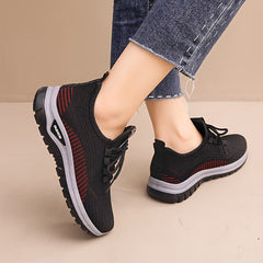 Women's Breathable Running Shoes Comfortable Mesh Outdoor Sneakers Mama Shoes