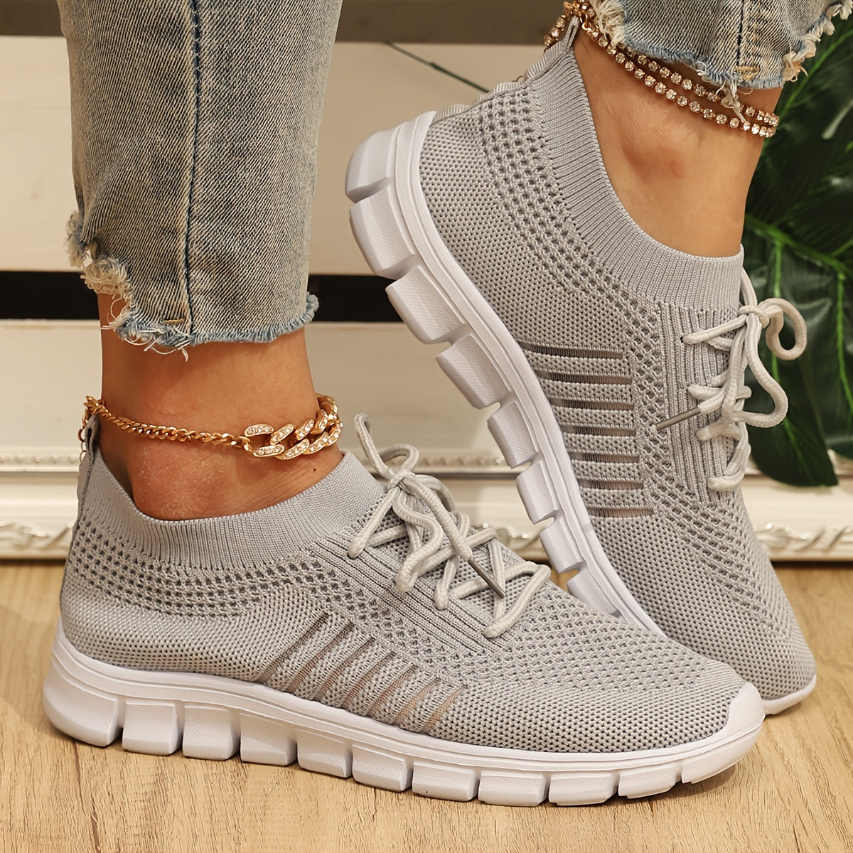 Women's Knitted Sports Shoes Comfy Solid Low Top Running Shoes