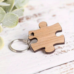 Custom Pet Memorial Wooden Keychain - Remembering Your Beloved Puppy