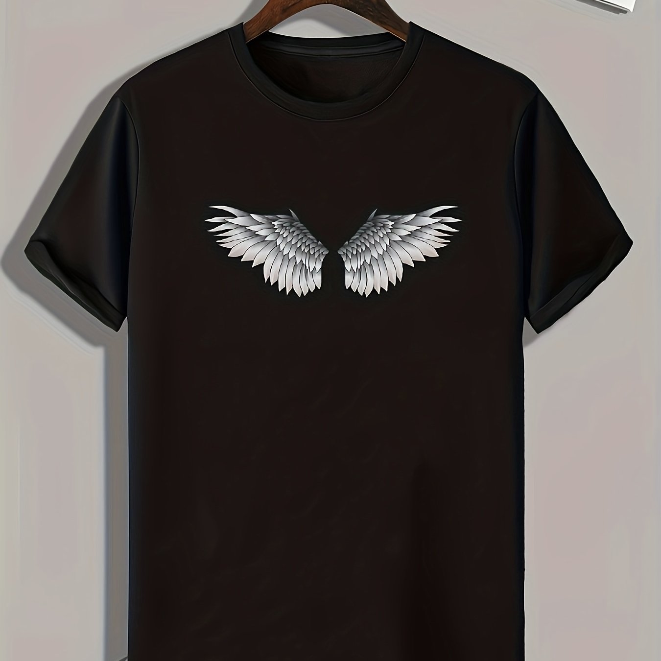 Wings Print Men's Comfy Tee Active Stretch Breathable T-shirt