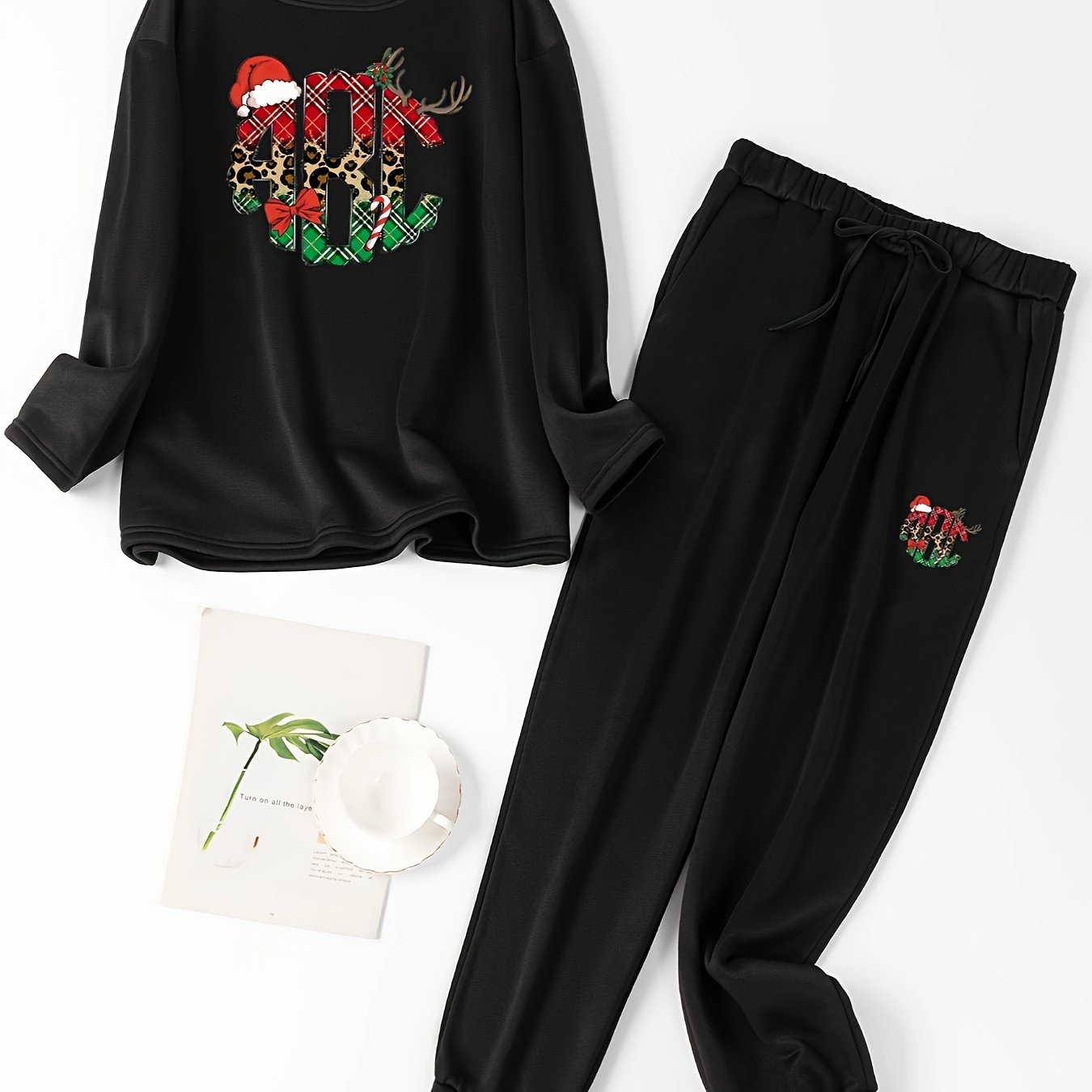 Plus Size Christmas Lounge Set Women's Fleece Top & Joggers Pajamas 2 Piece