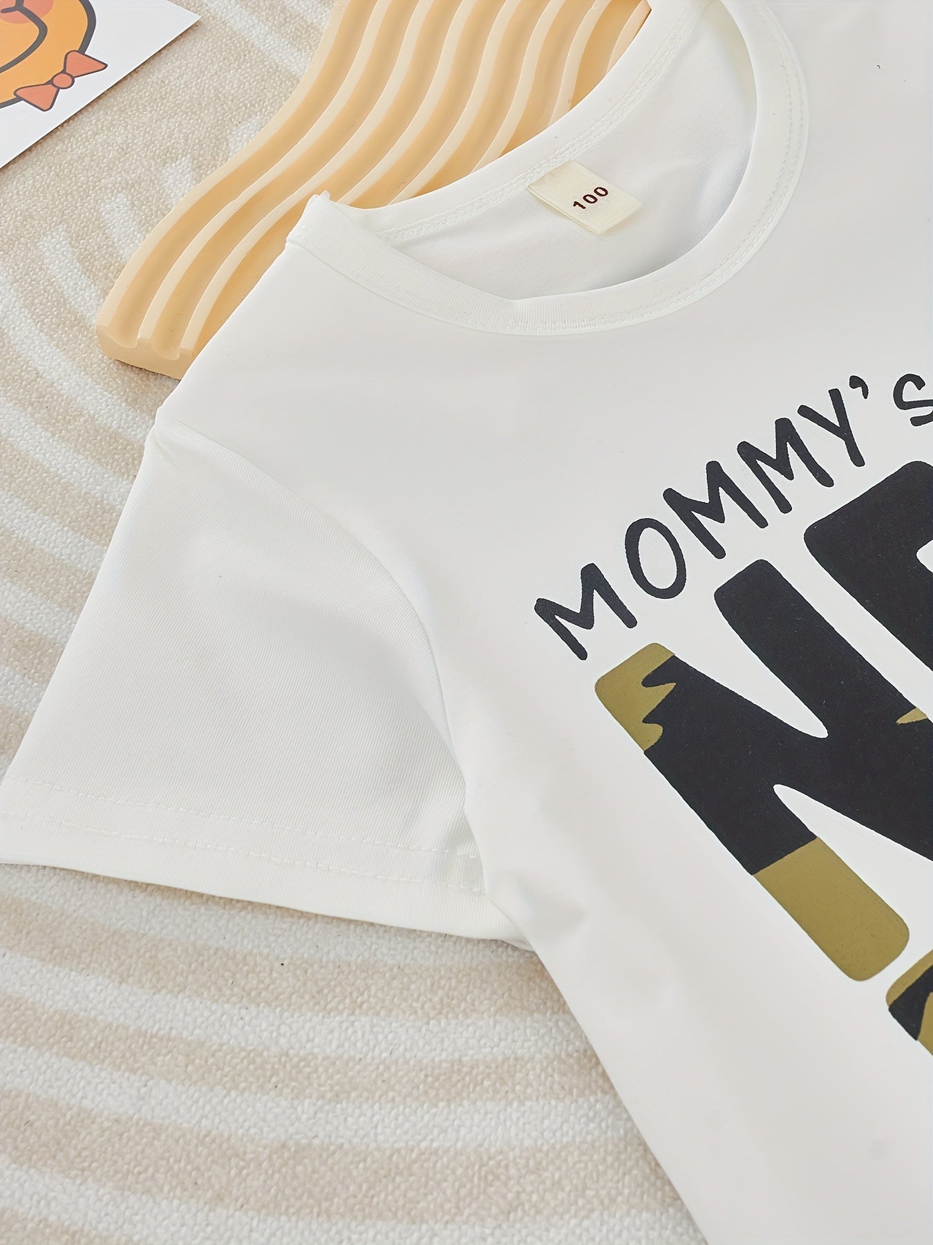 Boys MOMMY'S MAN Print T-shirt & Camo Shorts Set
