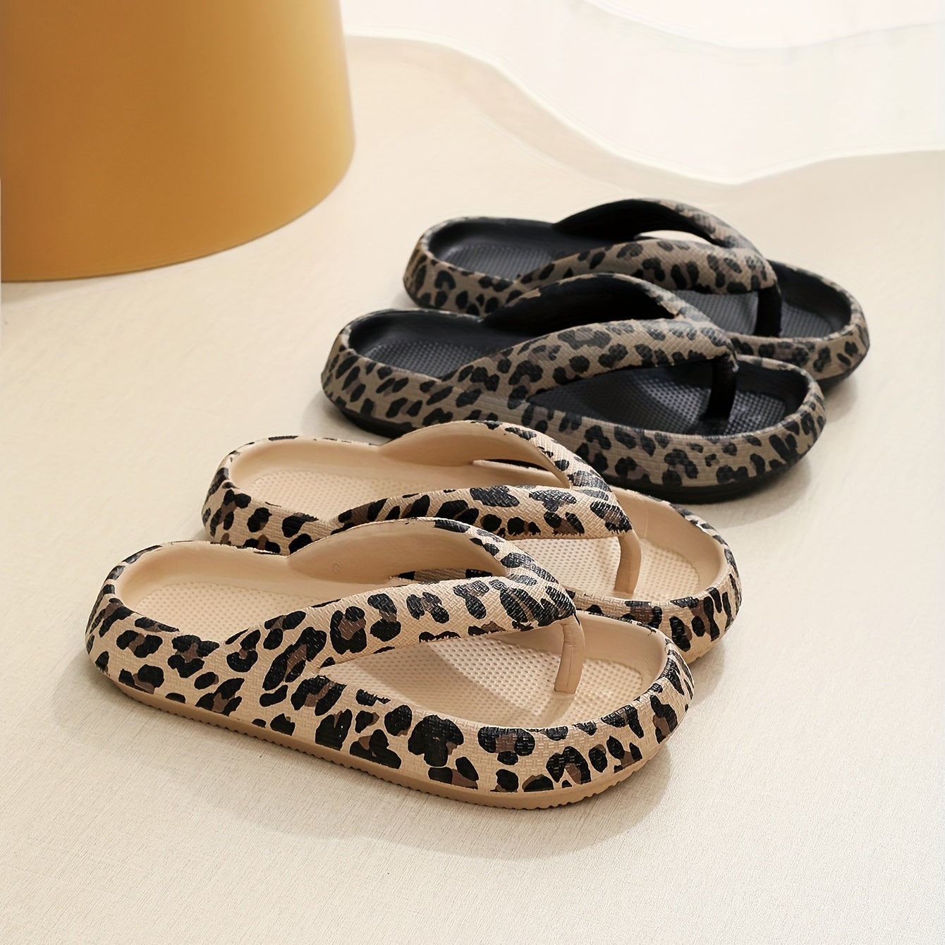 Leopard Print Flip Flops Platform Slippers Lightweight Comfortable Shoes