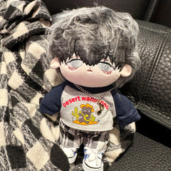 Desert Wandering Outfit for Plush Doll - Gray Shirt, Plaid Pants, Sneakers